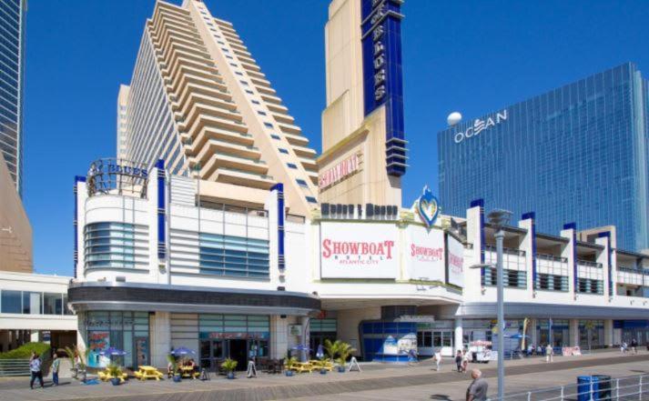 Astonishing Ocean Front Condo Cozysuites At Showboat Atlantic City Exterior photo